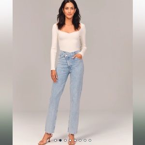 NWOT Abercrombie & Fitch 90s High-Rise Straight criss-cross waist Jeans